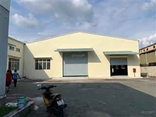 Cho thuê kho xưởng 1200m2 giá 50 triệu tại phường khánh bình tân uyên, bd.  0934 794 *** mr long