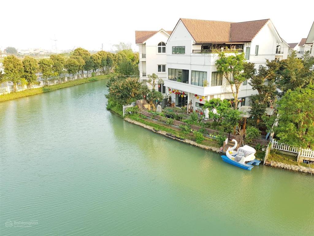 Bán gấp bt hoa phượng 04  22 hướng nam, 218.4m2 đất, xd 398m2 cạnh almax view sông rộng, giá 59tỷ
