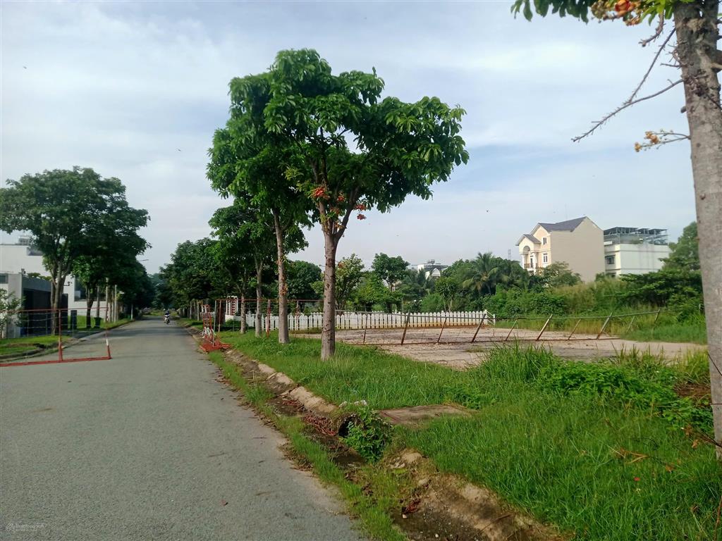 Cập nhật tổng hợp mới nhất những lô đất dự án bắc rạch chiếc q9 cần bán t7/2025. sơn bds tín nghĩa