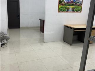 Cho thuê t1 60m2, 1wc, vp kho riêng, lối đi chung, sát phố, ngõ phố lương đình của, giá 5,5r/th