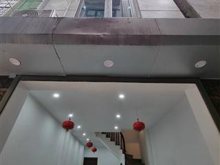 Bán nhà Phú đô 40m2 5 tầng 9 phòng cho thuê thu 40 triệu/tháng
