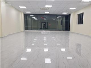 Bql tòa gems office 11 duy tân trống sàn diện tích 150m2 thông sàn vuông vắn