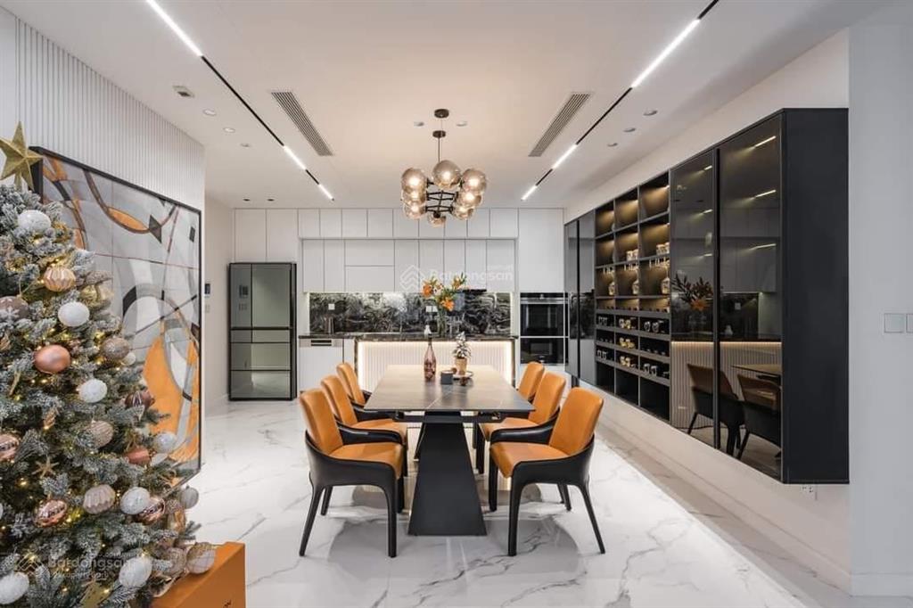 Duplex 2 tầng sunshine city 191.4m2 căn 4pn+1  5vs full đồ hoặc nguyên bản view sông hồng, nội khu