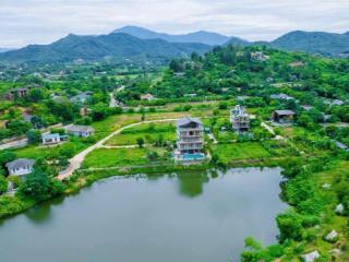 Cần bán lô đất mặt tiền đẹp view trực diện hồ yên bài ba vì