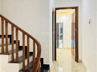 Nhà riêng ngọc hồi 4 tầng x 65m giá chưa tới 6 tỷ sẵn sổ sang tay.