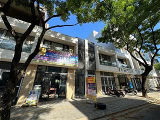 Bán Căn nhà trục Shophouse Khu FPT City Đà Nẵng vị trí hợp kinh doanh và cho thuê
