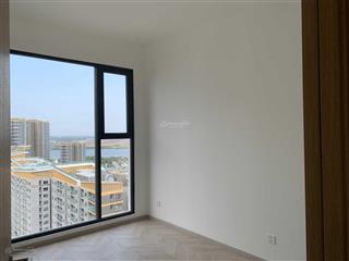 Cho thuê căn hộ 3 phòng ngủ master centre point tầng cao nội thất cơ bản view nội khu và cv 36ha