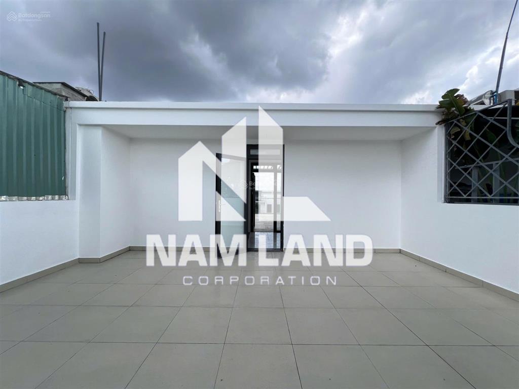 Cho thuê nhà 4 tầng trống suốt mới 100% ngay đường nguyễn hoàng làm công ty, tiktok live, showroom