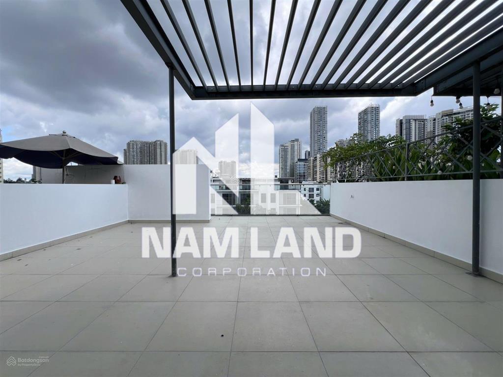 Cho thuê nhà 4 tầng trống suốt mới 100% ngay đường nguyễn hoàng làm công ty, tiktok live, showroom