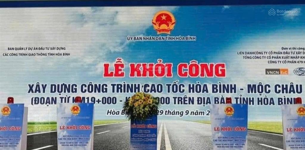 Chuyển nhượng hơn 1,3ha đất thị trấn đà bắc, gần cao tốc hoà bình, mộc châu