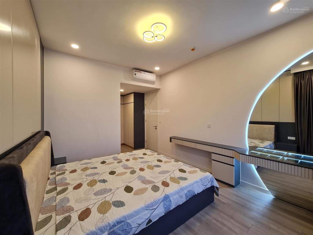 Em có căn cho thuê giá rẻ chỉ 13tr ở park kiara, parkcity.  0397 588 ***