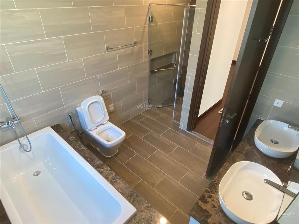 Cho thuê nhà parkcity khu mansions, dt 154m2 chính chủ full nội cơ bản cđt.  0397 588 ***