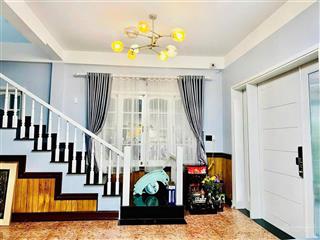 Xoay việc gđ bán nhanh villa sân vườn cửa ngõ đường 3/4 phường 3 đà lạt 223m2 giá chỉ 16 tỷ tl