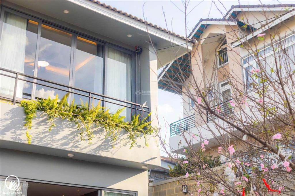 Xoay việc bán gấp nhà kiến trúc độc đáo view thoáng ngay xô viết nghệ tĩnh p7 đà lạt 1153m2 19.5 tỷ