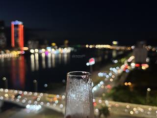 Bán căn hộ cao cấp azura tầng cao, 3 pn, 188m2 view panorama pháo hoa trọn sông hàn (có video)