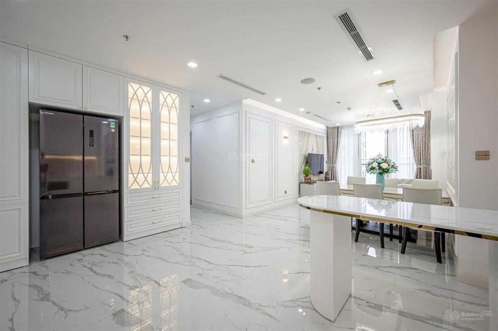 Bán căn hộ 3 phòng ngủ cao cấp vinhomes central park 115m2 view công viên.  0901 692 ***