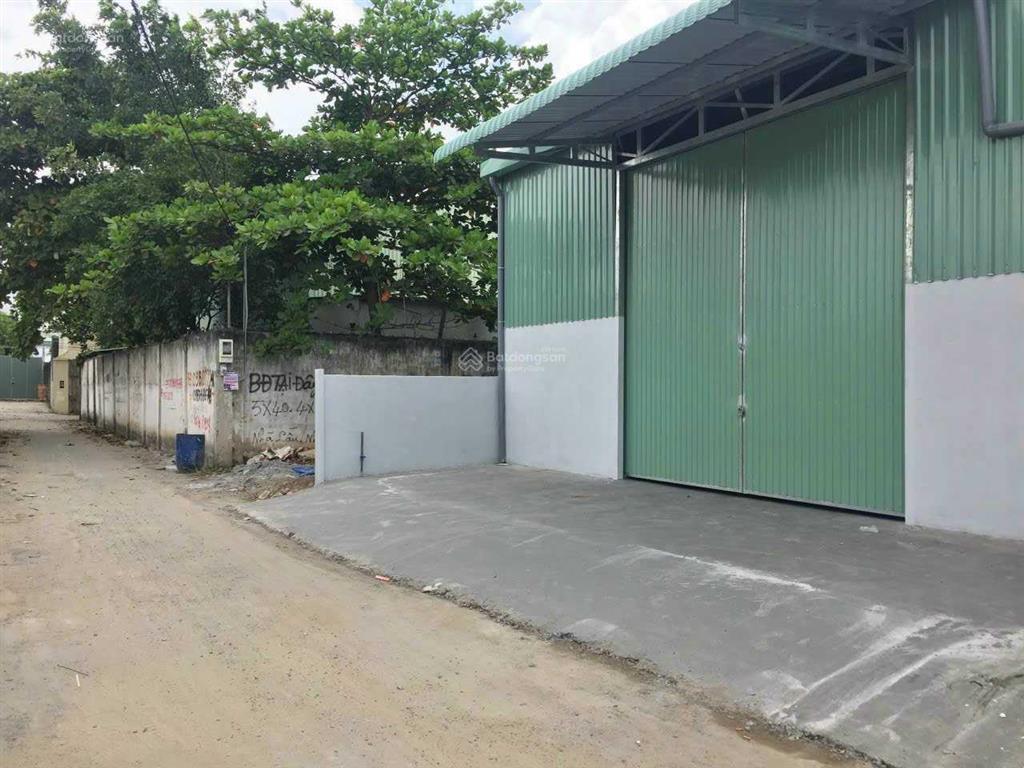 Bán kho 10x40 an phú đông 25, đường xe tải lớn. cách quốc lộ 1a 300m