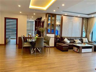 Cho thuê căn hộ 4 phòng ngủ tòa s2 vinhomes skylake, sẵn nội thất, view bể bơi & hồ điều hòa