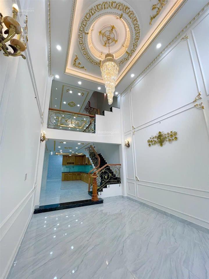Dãy nhà phố cực đẹp ngay cổng vạn phúc city  đường 10 mét có vỉa hè