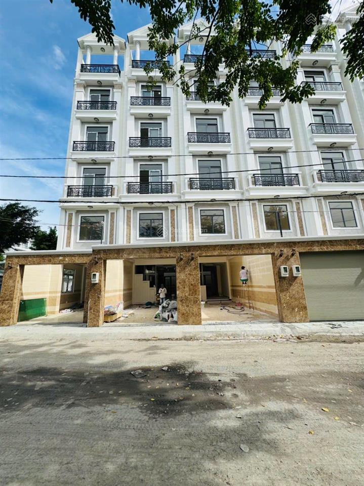 Dãy nhà phố cực đẹp ngay cổng vạn phúc city  đường 10 mét có vỉa hè