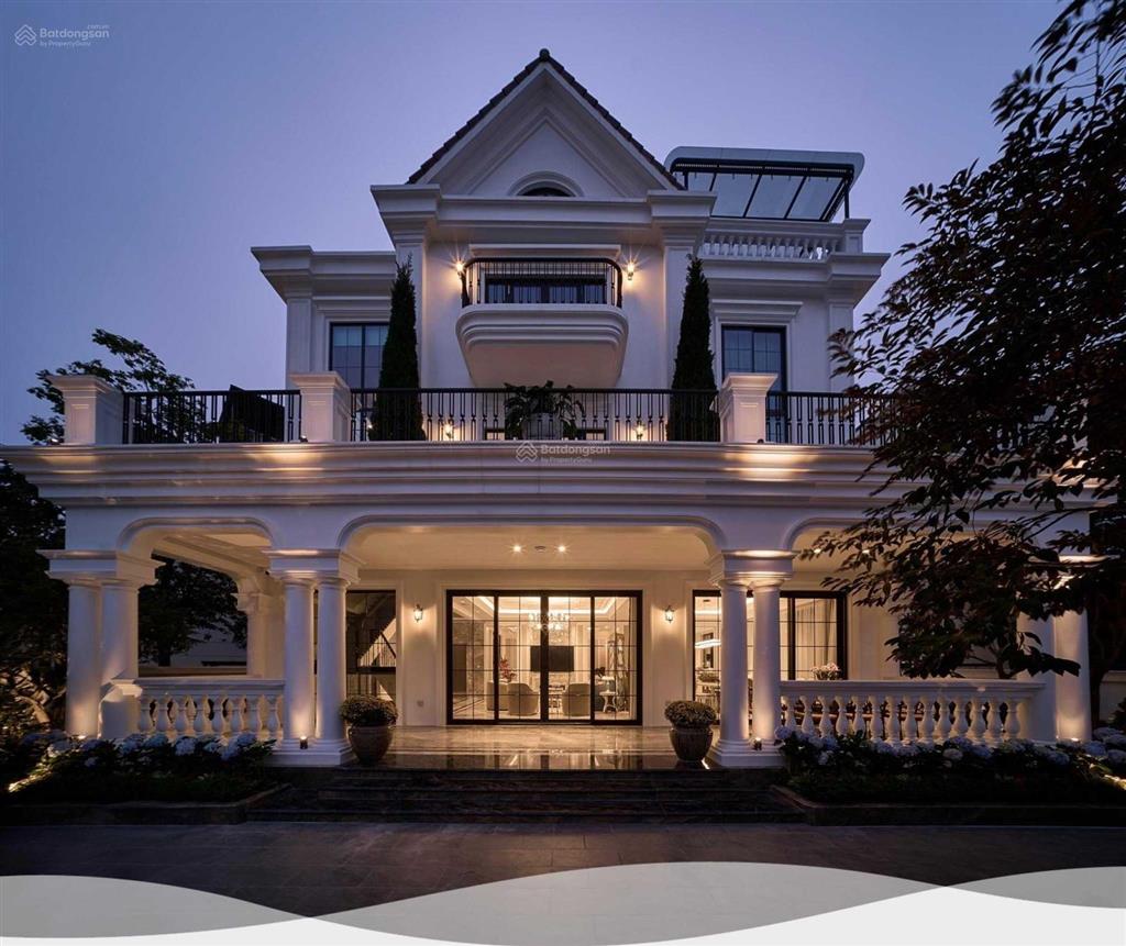 Bán đơn lập hoa sữa 8, 423m2, đn, nở hậu không lỗi, mặt tiền 13m, sông rộng, full nội thất 142 tỷ