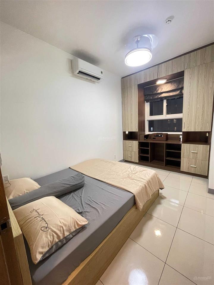 Cho thuê căn 3pn full nội thất 10,5 tr/th imperial place bình tân.  0963 129 ***