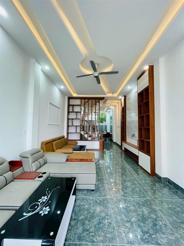 Nhà trục chính kdc lộc phát . dg 22/12 thuận giao. liền kề siêu thị aeon. thương lượng