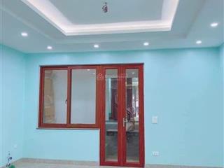 Chính chủ bán nhà riêng 70.4m2, phân lô, ô tô đỗ cửa