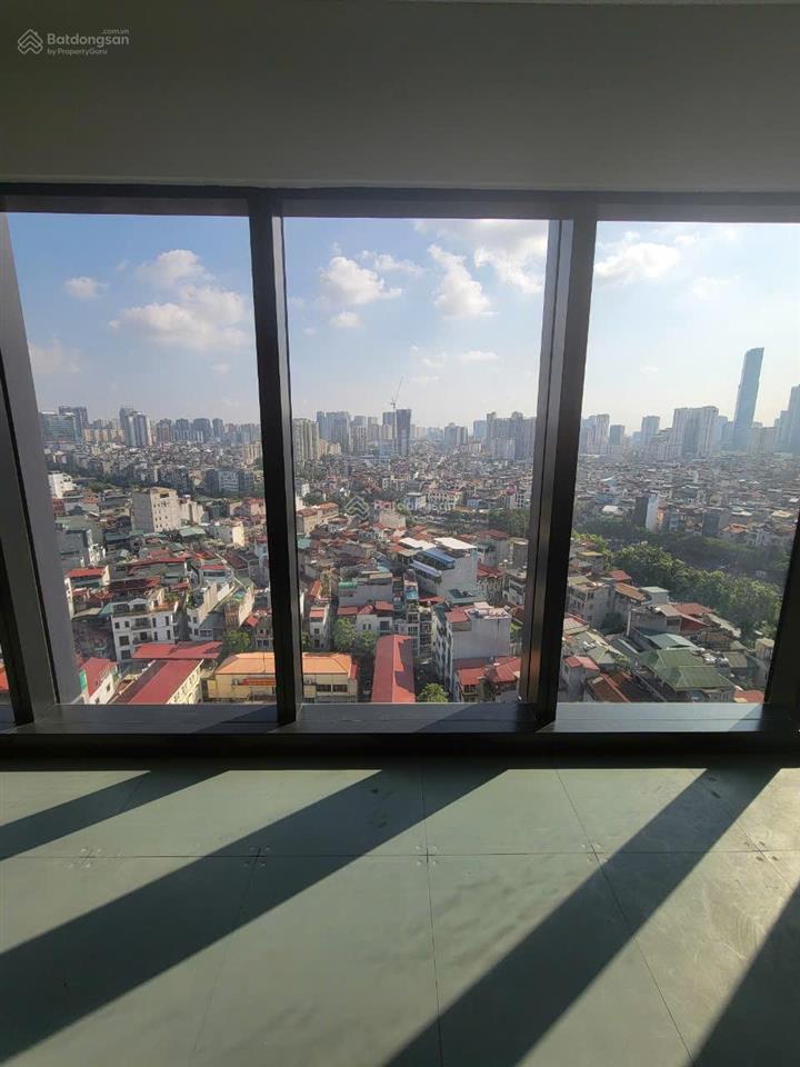 Cho thuê vp hạng a tại tòa nhà lotte center hanoi  54 liễu giai, ba đình dt 680m2 cắt nhỏ