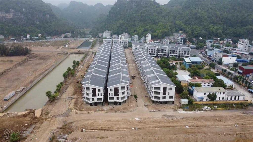 Bán liền kề vinaconex cát bà amatina, 96m2, giá tốt, chuẩn bị xây nhà