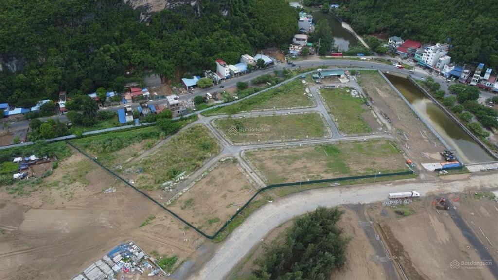 Bán liền kề vinaconex cát bà amatina, 96m2, giá tốt, chuẩn bị xây nhà