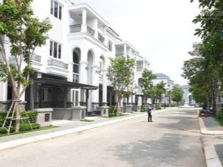 Bán gấp biệt thự phố liền kề compound sol villas, sổ hồng, giá 13.9 tỷ.  0902 802 ***