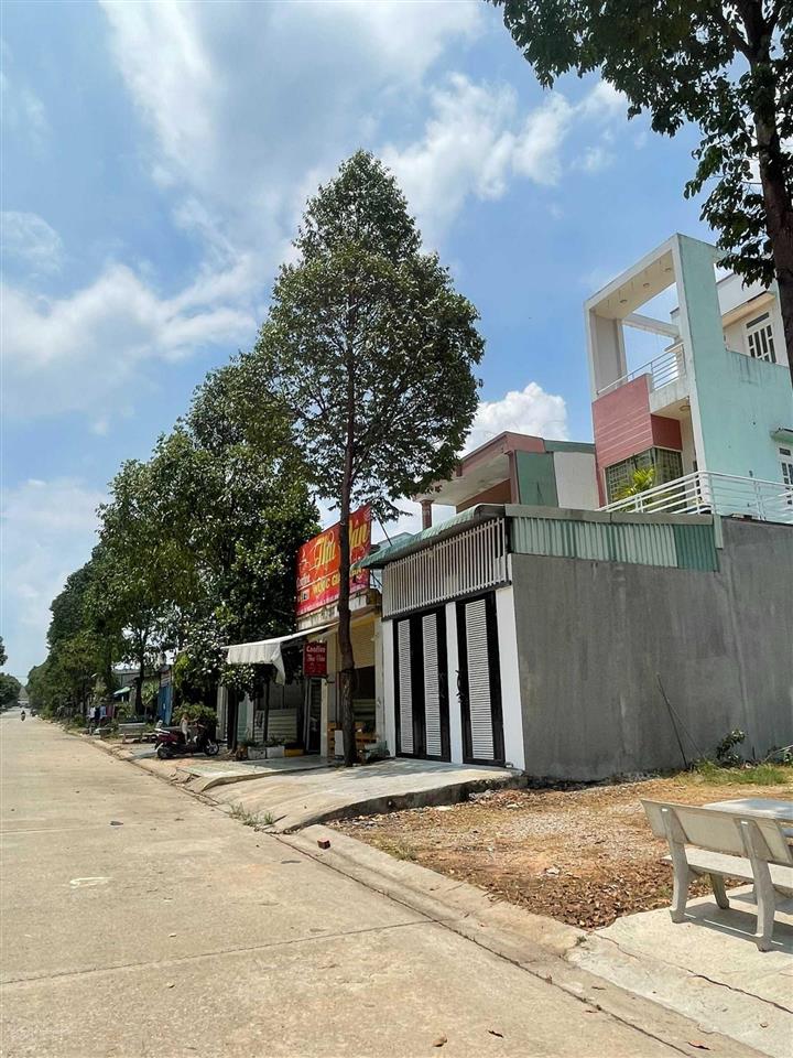 Cần tiền bán gấp lô đất sổ sẵn, khu đô thị mỹ phước 3  becamex, phường thới hòa, tp bến cát