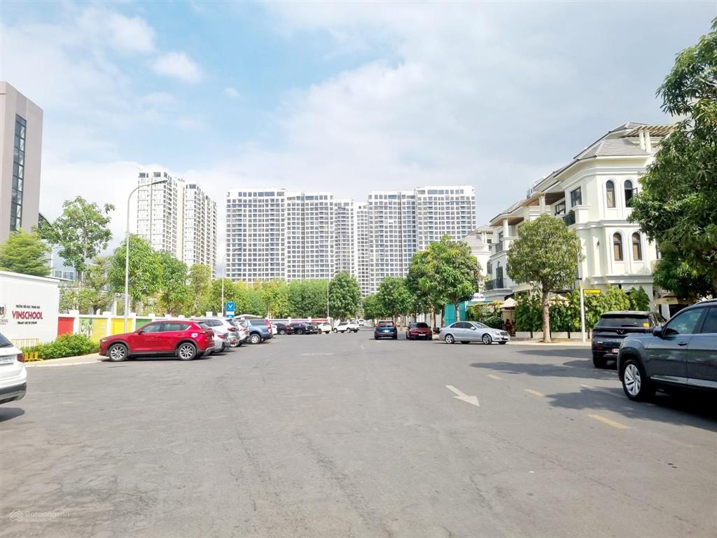 Cho thuê tại vinhomes quận 9  ở, ngân hàng, giáo dục, nhà hàng, đồ uống, vp cty