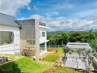 Vila nghỉ dưỡng rộng gần 600m2 ven đà lạt view thông thoáng mát , giá thành hợp túi tiền