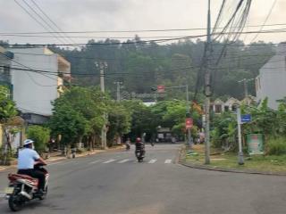 Bán lô đất thành vinh 4 sát biển dt 92m2 ngang 5m, đường 5m5