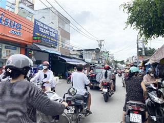 Nhà chính chủ ngay chợ buôn bán sầm uất  ngang 5m hàng hiếm  sổ vuông vức