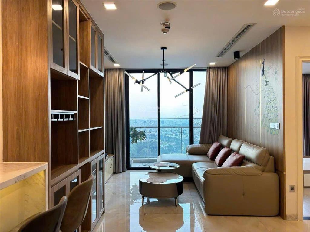 Chủ cần tiền bán gấp 3pn căn góc lux631.07 111m có sổ hồng đầy đủ nội thất bán nhanh 27tỷ bao thuế