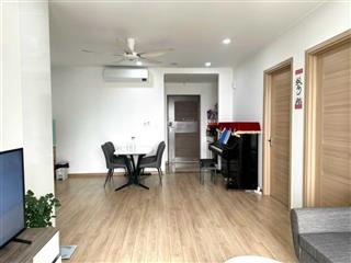 Bán chung cư 17t8 trung hòa nhân chính, 110m2, 3 phòng ngủ, 2wc, giá 6 tỷ.  0379 455 ***