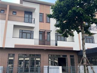 Cần tiền bán nhanh shophouse 120m2 trục đường 26m centa city vsip giá tốt nhất khu vực