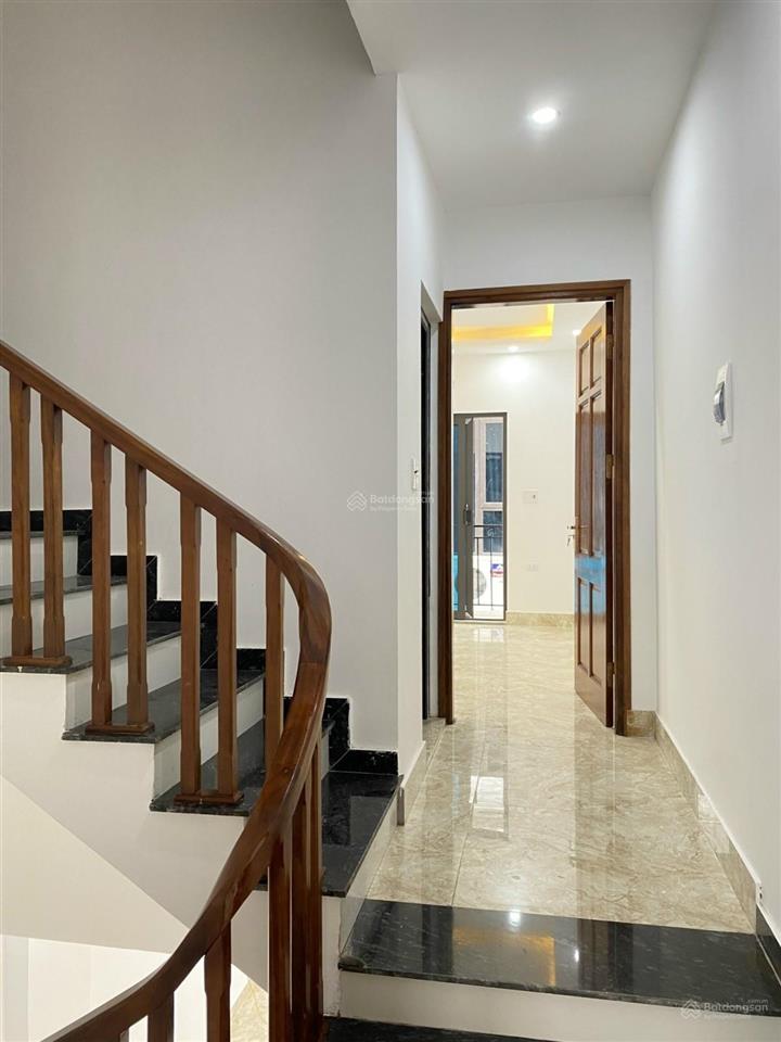 Bán nhà chính chủ tại ngọc hồi 47m2 x 4 tầng hơn 5 tỷ  0985 636 ***