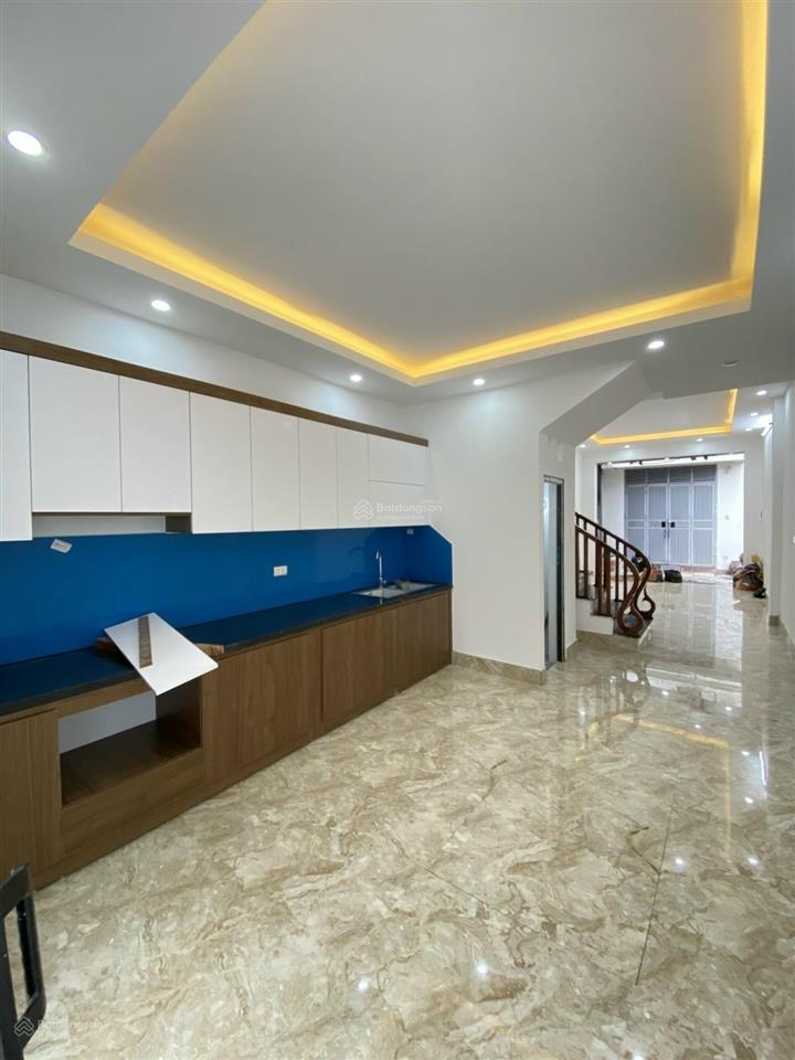Bán nhà chính chủ tại ngọc hồi 47m2 x 4 tầng hơn 5 tỷ  0985 636 ***