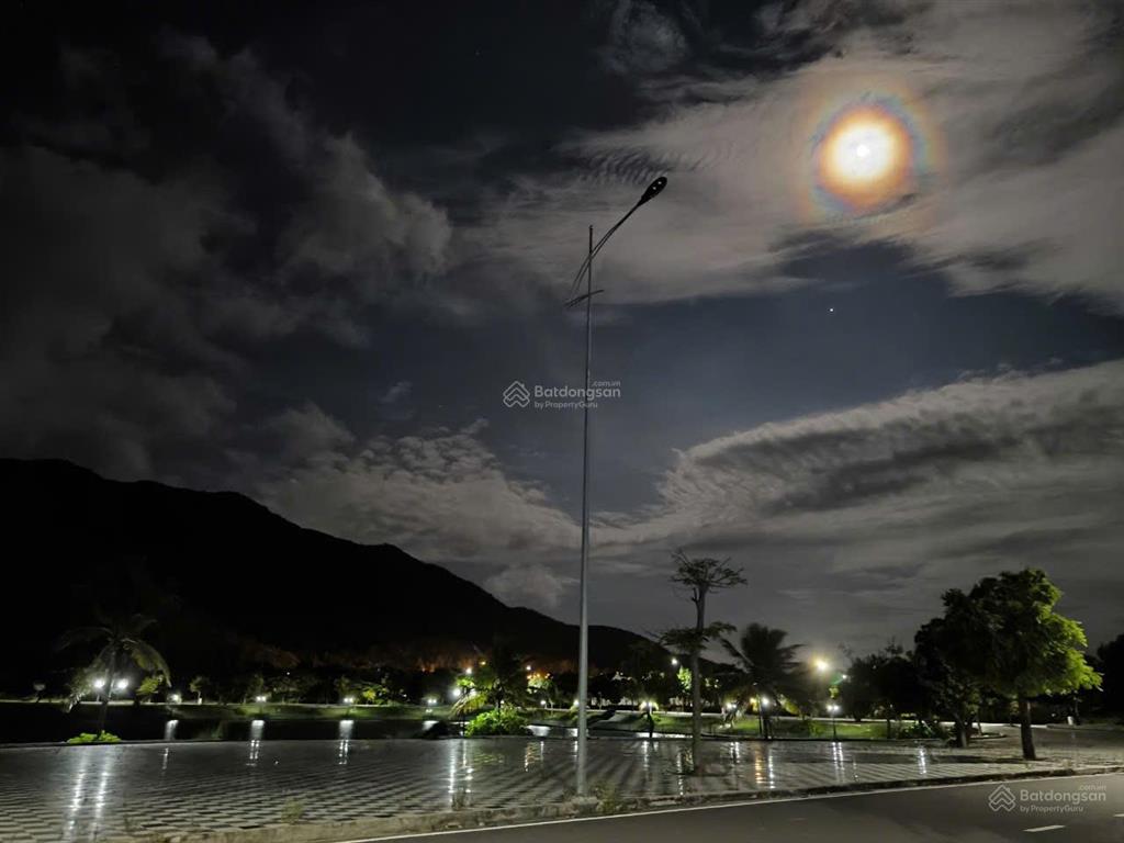 Cần bán nền golden bay cam lâm d1620 hướng hồ, khu có sổ riêng  hđmb, không lỗi phong thủy