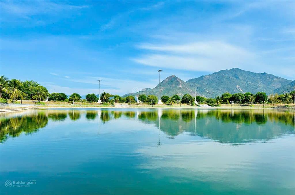 Cần bán nền golden bay cam lâm d1620 hướng hồ, khu có sổ riêng  hđmb, không lỗi phong thủy