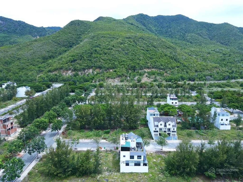 Cần bán nền golden bay cam lâm d1620 hướng hồ, khu có sổ riêng  hđmb, không lỗi phong thủy