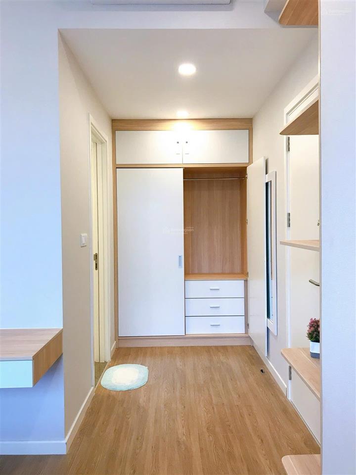 Cho thuê masteri an phú 2pn với đầy đủ nội thất  chỉ xách vali vào ở ngay với giá 20 triệu   em
