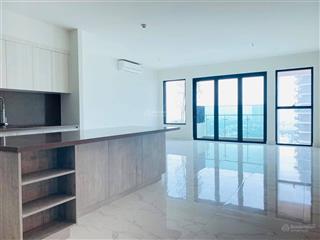 Căn hộ 4pn  181m2 tại tháp altaz, 2 thang máy riêng lên tận nhà, đặc quyền vip, giá 17 tỷ all in