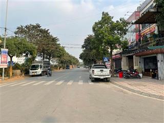Bán gấp lô đất 140m2 nằm tại mặt chính phố Nguyễn Khiêm Ích, kinh doanh tốt, không lỗi lầm.