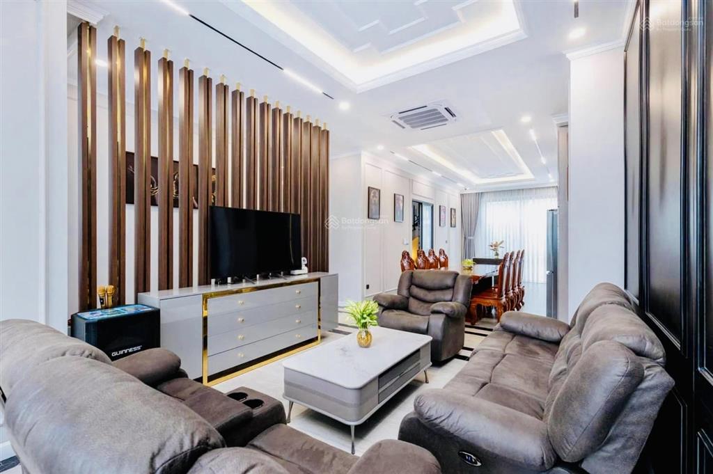 Bán biệt thự mini có hồ bơi gần biển bãi trước tp. vt giá 12,5 tỷ tl