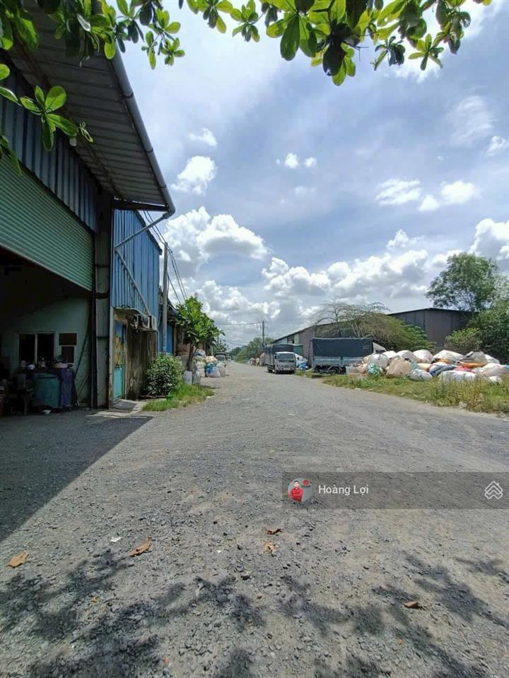 Bán xưởng 1000m2 đường vĩnh lộc, vĩnh lộc b dt 35 30m 13,3 tỷ đường xe công thu nhập 45tr/1tháng